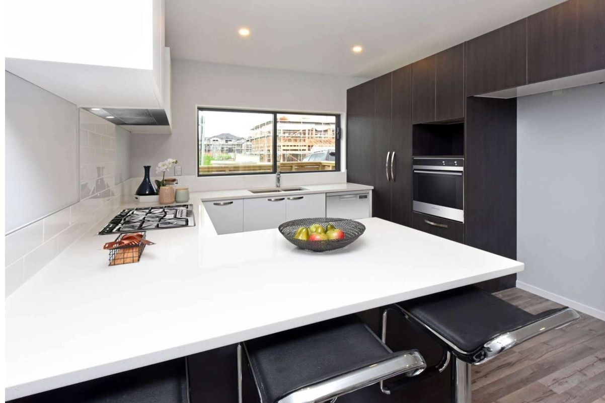 4 bedrooms + 3 bathrooms - Mehr