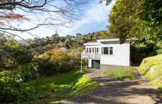 12 Lytton Street, Wadestown