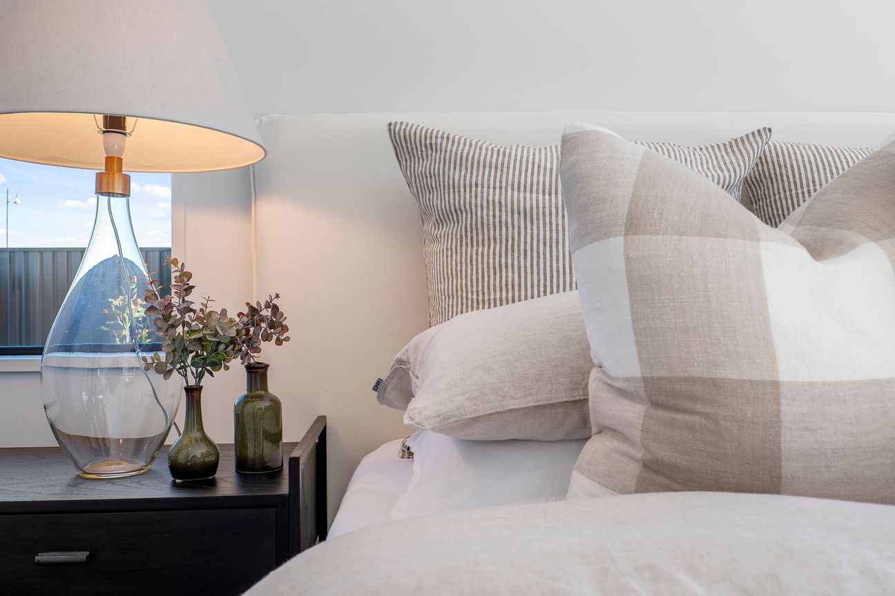 August Completion | UNDER CONTRACT - Mehr