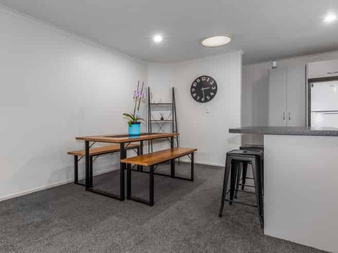 38 Duke Street, LEVIN