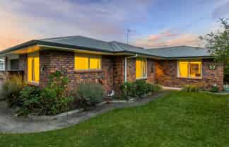 38 Duke Street, LEVIN