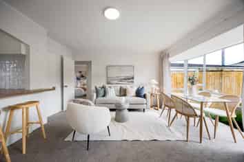 3/83 Centreway Road, Orewa