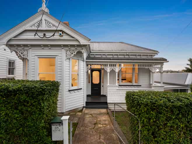 35 First Avenue, Kingsland