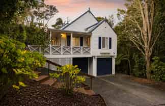 7E Fernwood Grove, Bayview