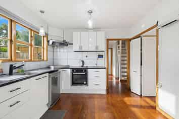 237 Malfroy Road, Utuhina