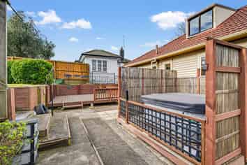 237 Malfroy Road, Utuhina