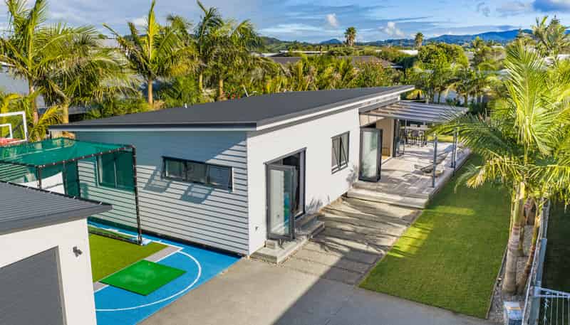 18 Seabreeze Road, Mangawhai Heads