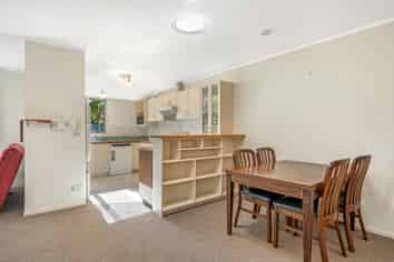 7 Wordsworth Place, Stoke