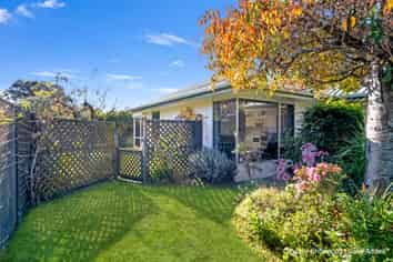 7 Wordsworth Place, Stoke