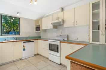 7 Wordsworth Place, Stoke