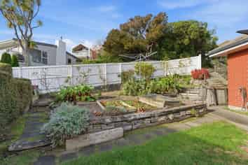 39 Te Awakura Terrace, Mount Pleasant