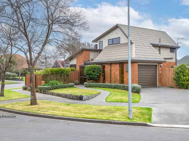 1/4 Elvira Court, Bishopdale