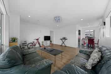 3/101 Puhinui Road, Papatoetoe