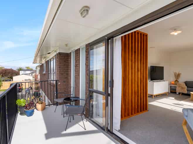720 Te Atatu Road, Te Atatu Peninsula
