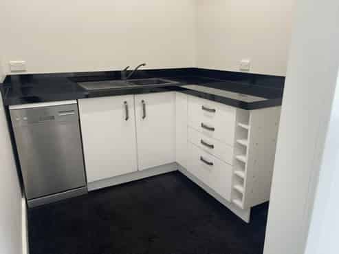 Refurbished office with excellent street profile