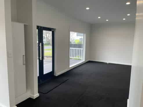 Refurbished office with excellent street profile