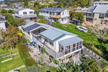 16A Scott Road, Stanmore Bay