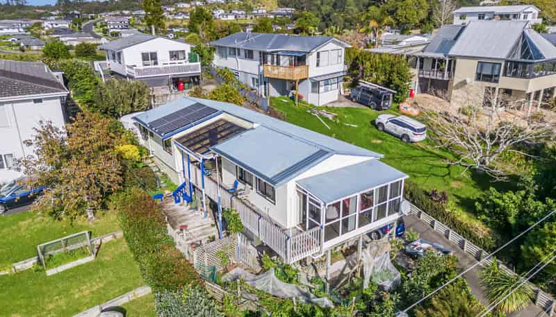 16A Scott Road, Stanmore Bay
