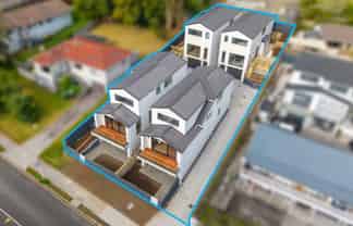 57 Oaktree Avenue, Browns Bay