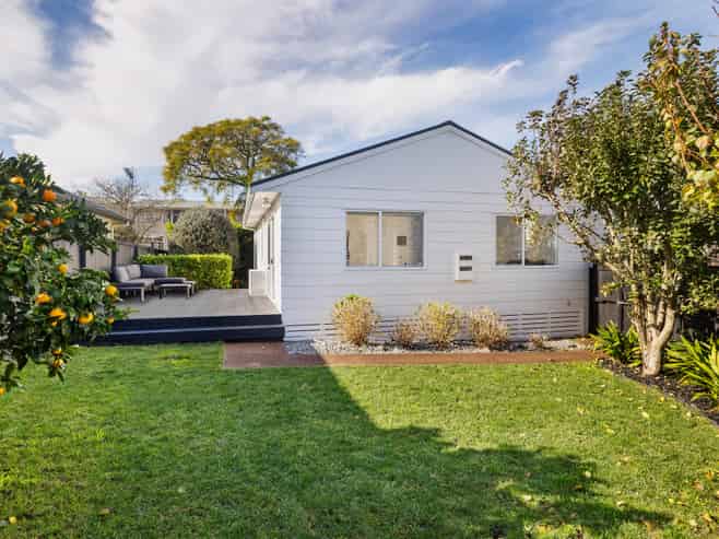 6B Lorraine Avenue, Mount Albert