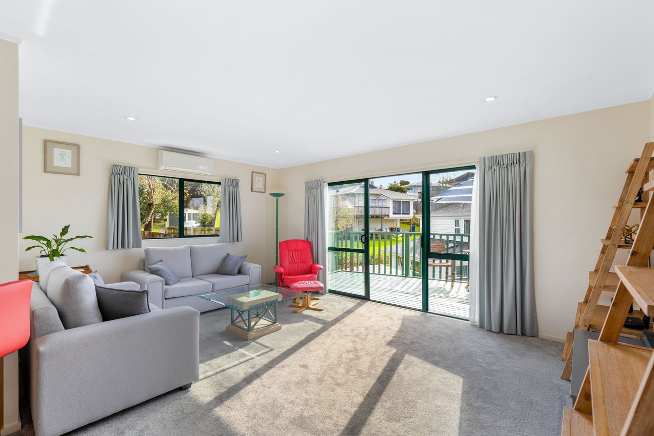 FREEHOLD & PRIVATE WITH FRESH CCC - Vista 5