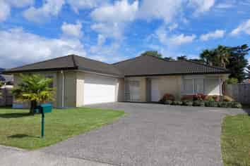 6 Magee Place, East Tamaki Heights