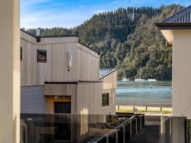 513C Beach Road, Whangamata