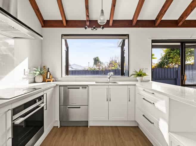 1/8 Duart Road, Havelock North
