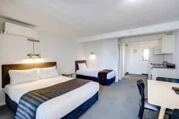 Established Motel Complex - The Edgewater Motel