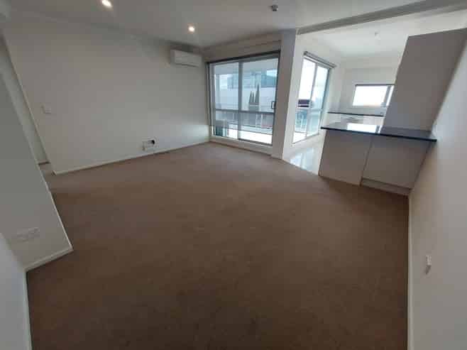 8/521 Anglesea Street, Hamilton Central