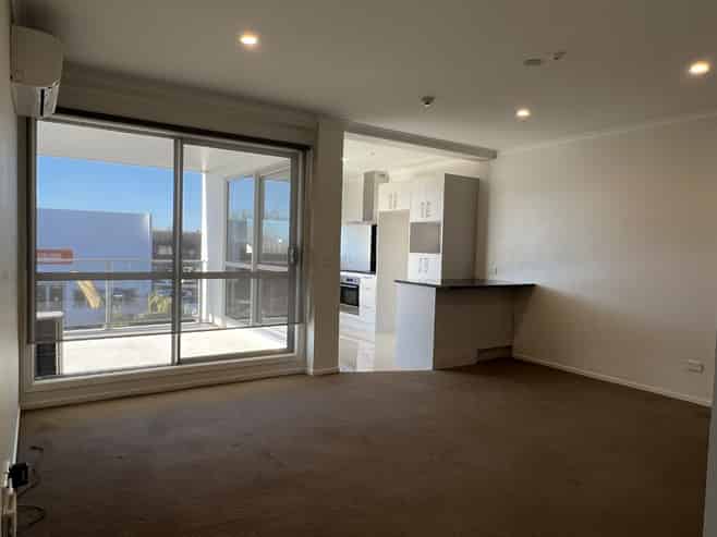 8/521 Anglesea Street, Hamilton Central