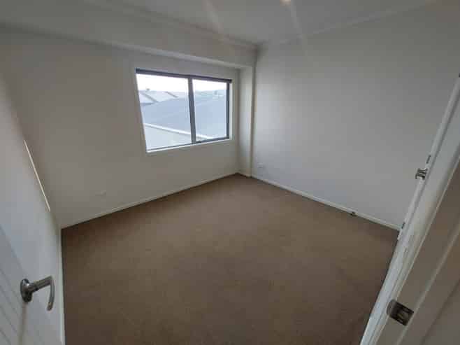 8/521 Anglesea Street, Hamilton Central