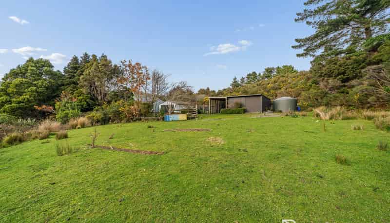 157 Upper Fitzherbert Road, Wainuiomata