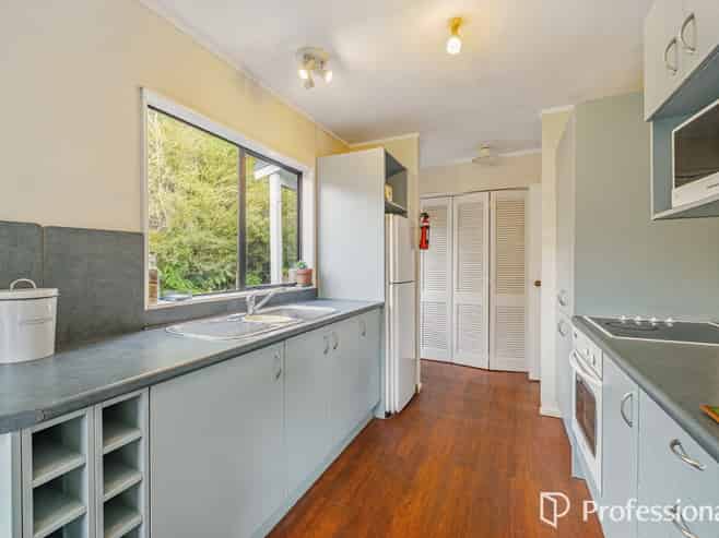 157 Upper Fitzherbert Road, Wainuiomata