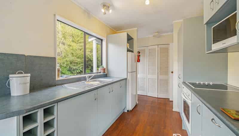 157 Upper Fitzherbert Road, Wainuiomata