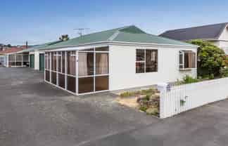B/21 Grove Street, Saint Kilda