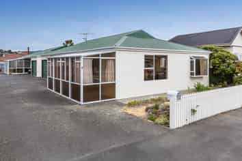 B/21 Grove Street, Saint Kilda