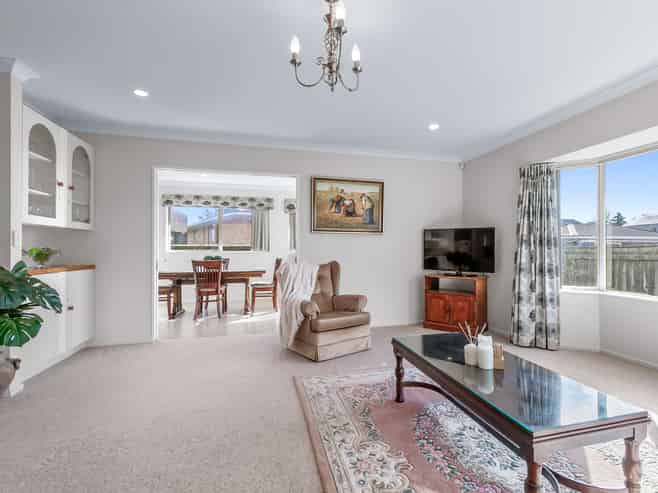 63B Winchester Street, Levin