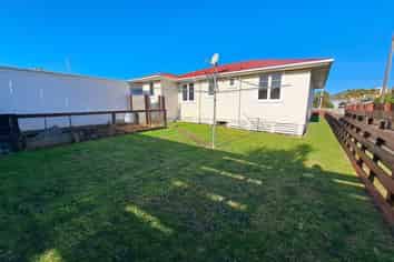 84 Ngamotu Road, Spotswood