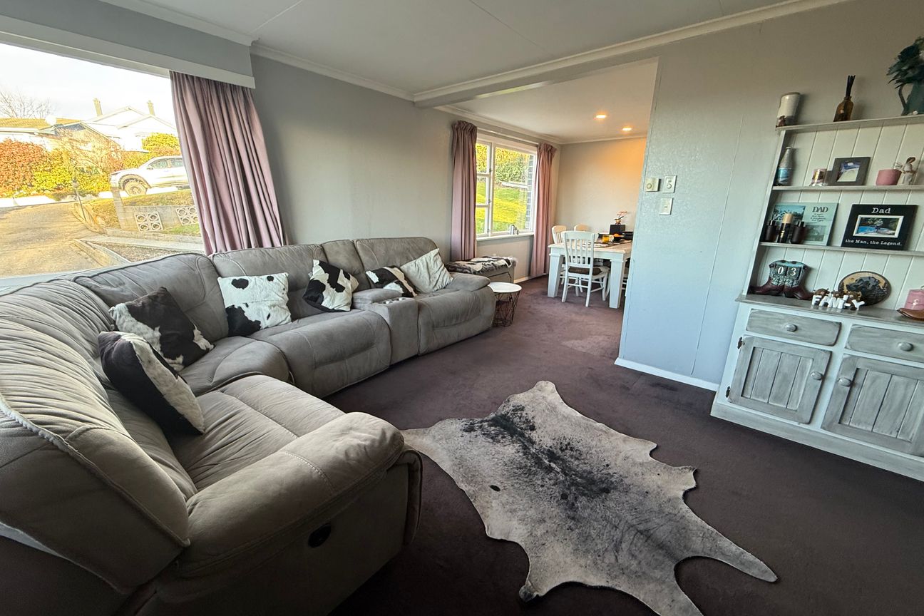Great Location - Great Home - Vista 5