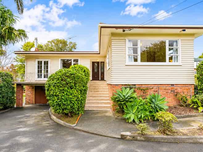 40 Avonleigh Road, Green Bay