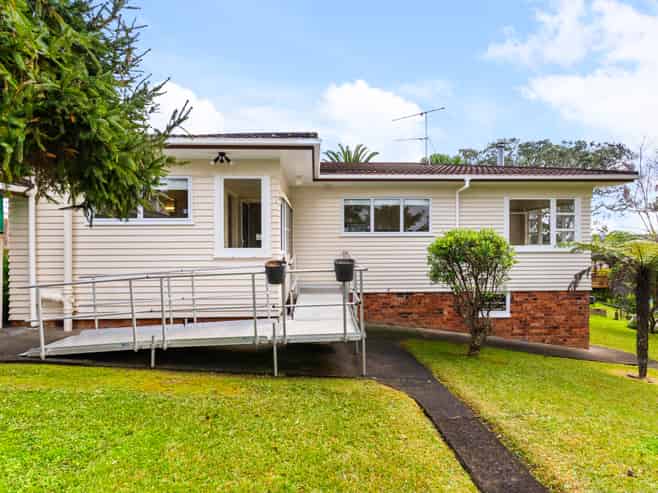 40 Avonleigh Road, Green Bay