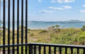 67 Bomb Point Drive, Hobsonville