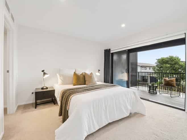 67 Bomb Point Drive, Hobsonville