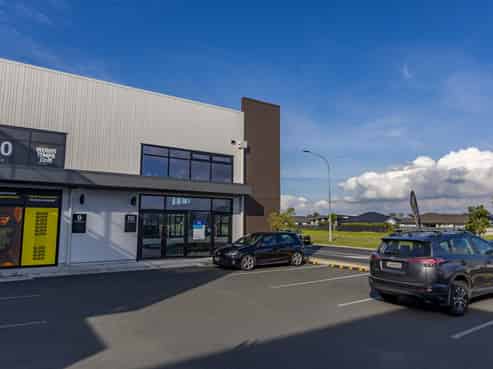 Premium Road Frontage Unit