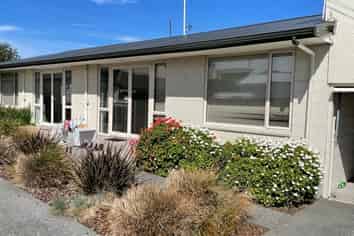 2/46 Abberley Crescent, Saint Albans