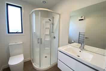 A/14 Cheltenham Road, Lower Shotover