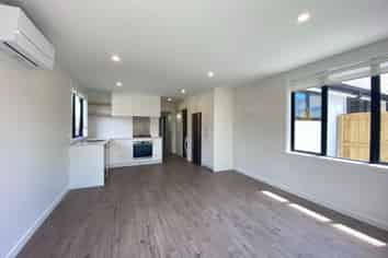 A/14 Cheltenham Road, Lower Shotover