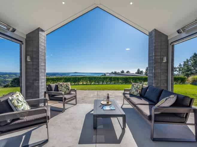 74E Solway Road, Whitford