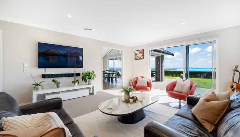74E Solway Road, Whitford